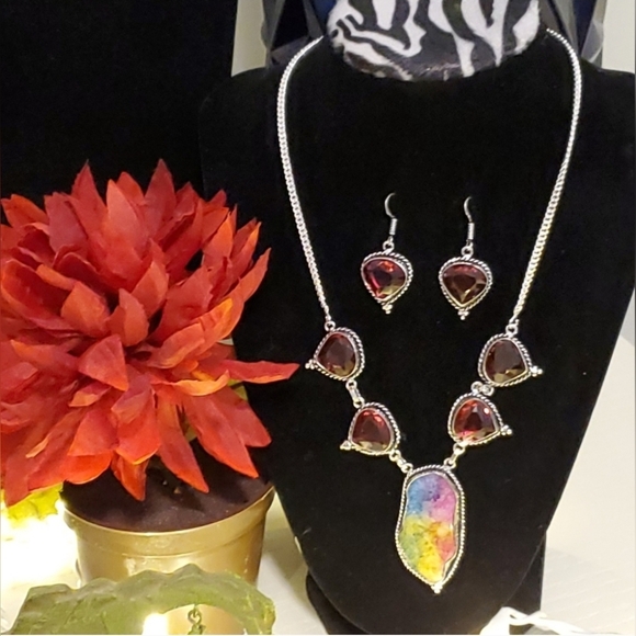 Handmade Jewelry - Rainbow Solar Quartz and Garnet Necklace Set - Uplifting, love and friendship